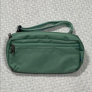 Open Story Anti-Theft Travel Hip Pack Bag Dark Ivy Green Crossbody